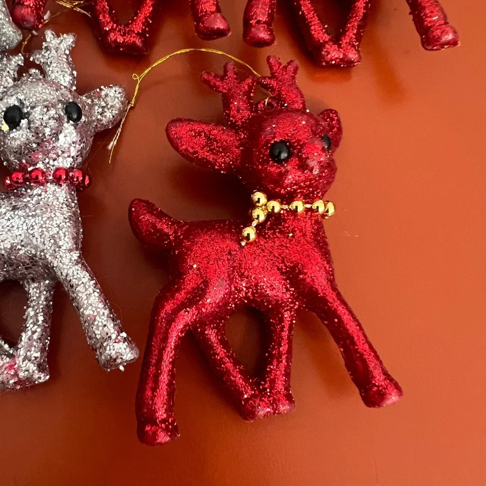 N/A glittery reindeer